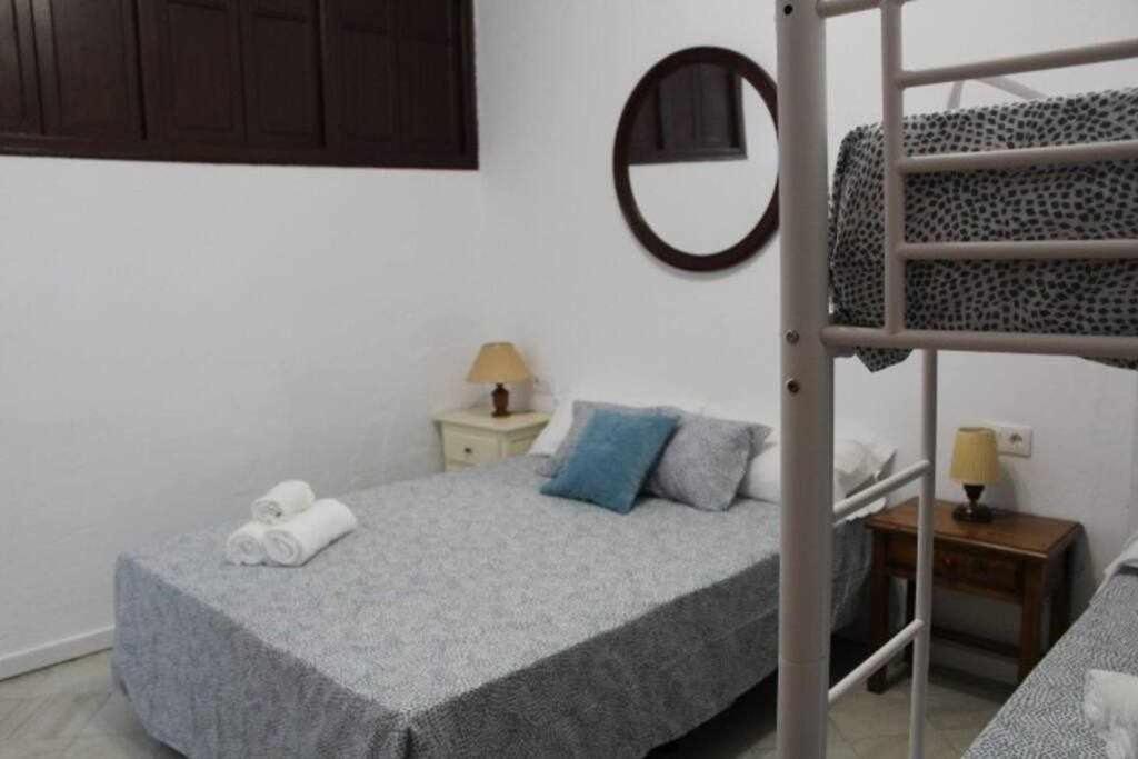 Casa Palacio Del Siglo XVIII En Centro Sevilla Екстер'єр фото